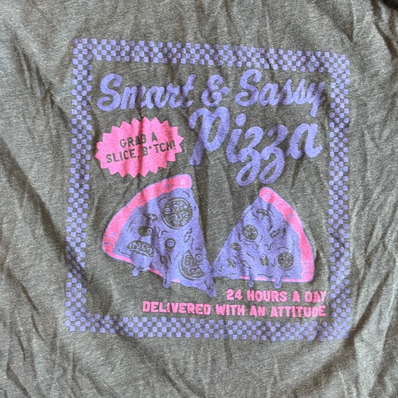 Large  t shirt - Picture 2 of 4